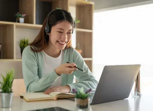 Women completing online training